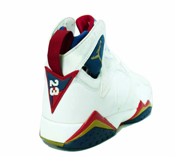 Air Jordan 706