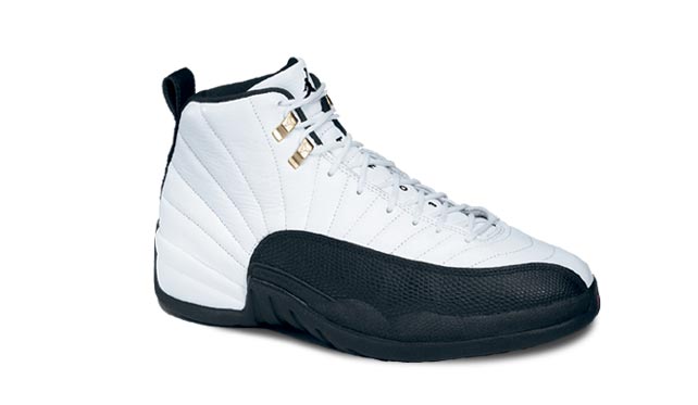 Air Jordan XII Shoe
